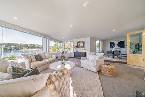 Photo of property in 26a Mana View Road, Paremata, Porirua, 5026