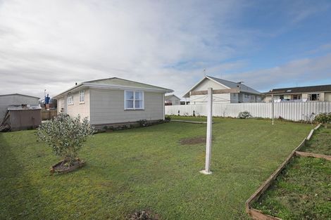 Photo of property in 27 Gordon Crescent, Marton, 4710