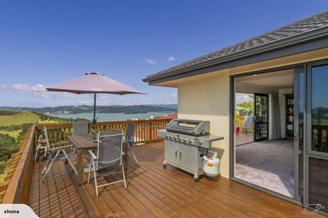 Photo of property in 158 Centennial Drive, Whitianga, 3510