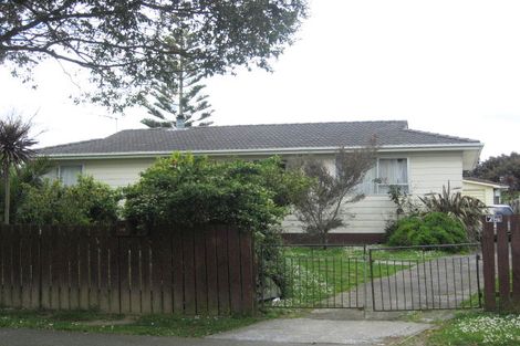 Photo of property in 10 Neems Place, Manurewa, Auckland, 2102