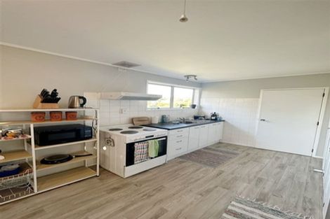 Photo of property in 104 Glendale Road, Glen Eden, Auckland, 0602