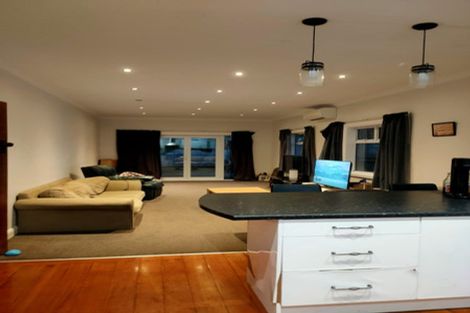 Photo of property in 8 Plunket Avenue, Petone, Lower Hutt, 5012