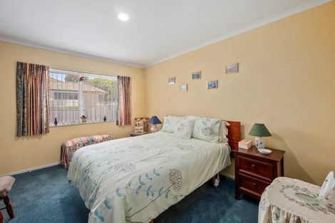 Photo of property in 4a Hoyte Place, Pukehangi, Rotorua, 3015