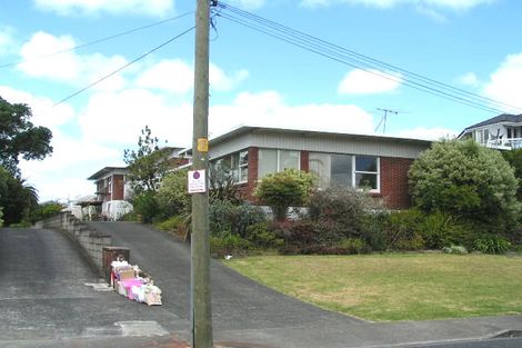 Photo of property in 2/15 Hauraki Road, Hauraki, Auckland, 0622