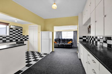 Photo of property in 55 Domett Street, Opunake, 4616