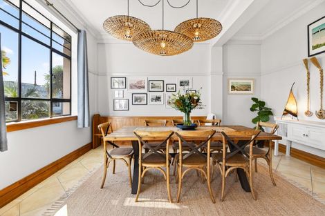 Photo of property in 153 Emerson Street, Napier South, Napier, 4110