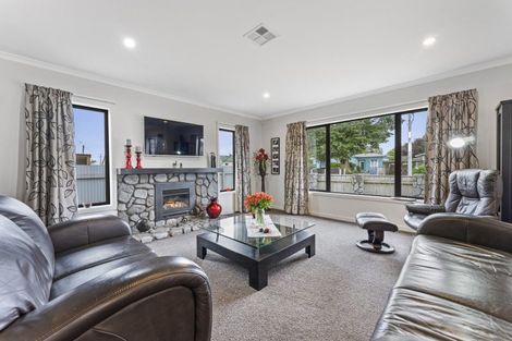 Photo of property in 19a Sedcole Street, Pahiatua, 4910