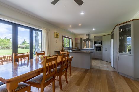 Photo of property in 99 Chestnut Lane, Pirongia, 3802