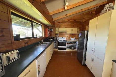 Photo of property in 57 Harper Road, Waimarama, Havelock North, 4294