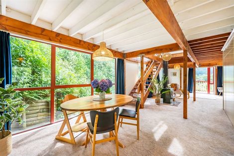 Photo of property in 63 Wyndham Road, Pinehaven, Upper Hutt, 5019