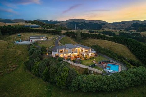 Photo of property in 75b Paremata Haywards Road, Pauatahanui, Porirua, 5381