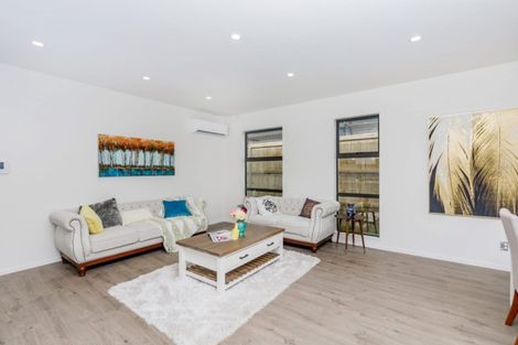 Photo of property in 89 Nobilo Road, Kumeu, 0810