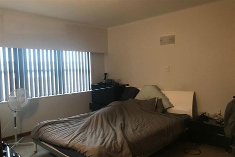 Photo of property in 28 Howe Street, Howick, Auckland, 2014