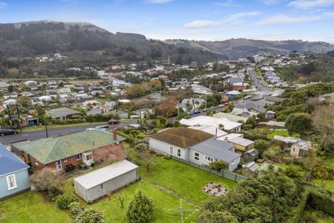 Photo of property in 21 Harrington Street, Port Chalmers, 9023