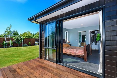 Photo of property in 22 Newbrook Terrace, Darfield, 7510