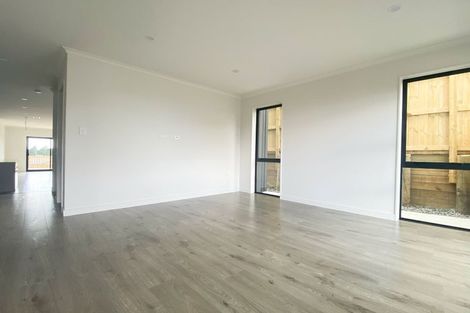 Photo of property in 73 Michael Bosher Way, Flat Bush, Auckland, 2019