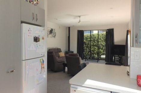 Photo of property in 8 Holmes Street, Holmes Hill, Oamaru, 9401