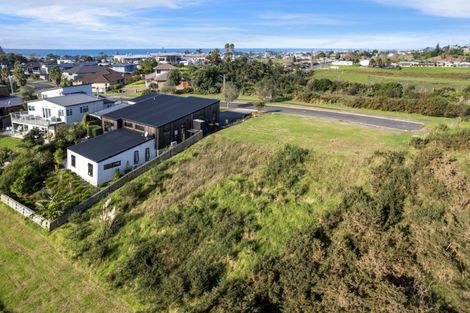 Photo of property in 48 Browns Drive, Waihi Beach, 3611