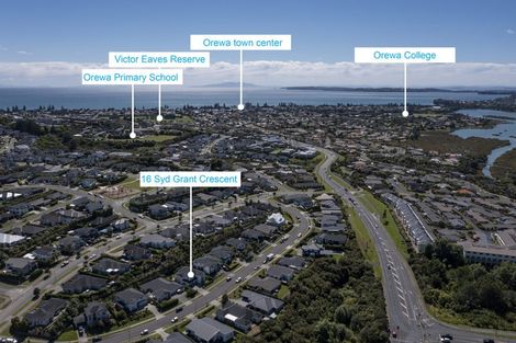 Photo of property in 16 Syd Grant Crescent, Orewa, 0931