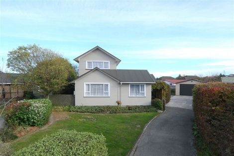 Photo of property in 18 Ngata Place, Hei Hei, Christchurch, 8042