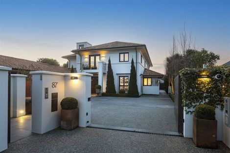 Photo of property in 87 Merivale Lane, Merivale, Christchurch, 8014