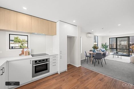 Photo of property in 130 Cambridge Terrace, Fairfield, Lower Hutt, 5011