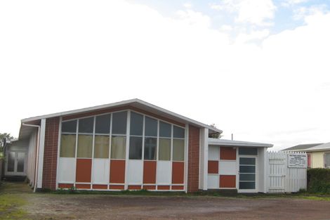 Photo of property in 78 Broadway, Waitara, 4320