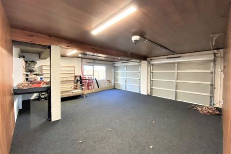 Photo of property in 32a Tirimoana Road, Te Atatu South, Auckland, 0602