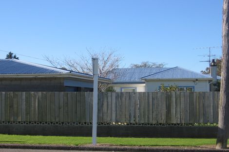 Photo of property in 25 Lyon Street, Featherston, 5710
