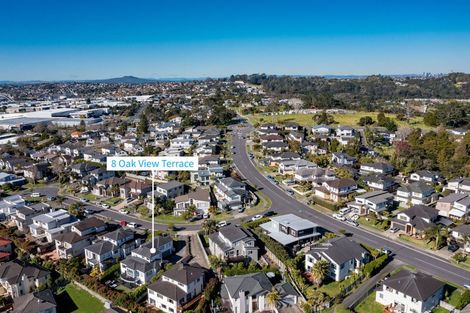 Photo of property in 8 Oak View Terrace, Schnapper Rock, Auckland, 0632