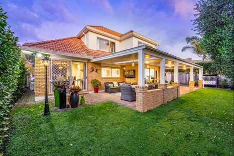 Photo of property in 15 Burnaston Court, Dannemora, Auckland, 2016