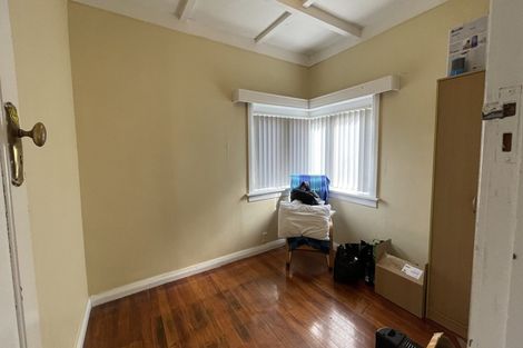 Photo of property in 324 Mount Albert Road, Mount Roskill, Auckland, 1041