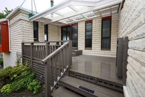 Photo of property in 71 Glenross Street, Glenross, Dunedin, 9011