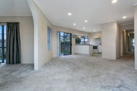 Photo of property in 230 Chatsfield Drive, Te Awamutu, 3800