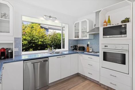 Photo of property in 28a Canberra Place, Redwood, Christchurch, 8051