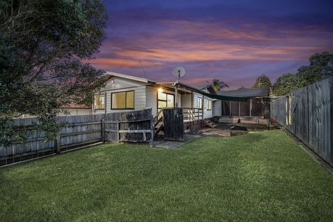 Photo of property in 7 Alidade Place, Massey, Auckland, 0614