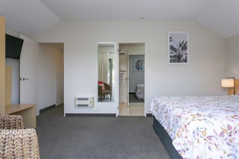 Photo of property in 1/7 Tui Street, Torbay, Auckland, 0630