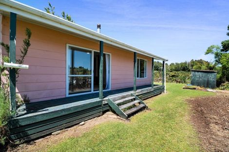 Photo of property in 11 Te Rangi Hiroa Place, Urenui, 4375