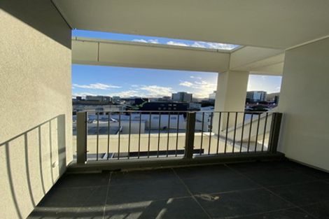 Photo of property in Stadium Garden Flats, 317/107 Thorndon Quay, Pipitea, Wellington, 6011
