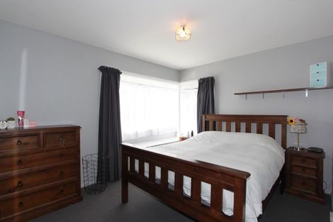 Photo of property in 9 Fir Tree Lane, Aranui, Christchurch, 8061