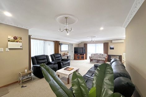 Photo of property in 111 John F Kennedy Drive, Milson, Palmerston North, 4414