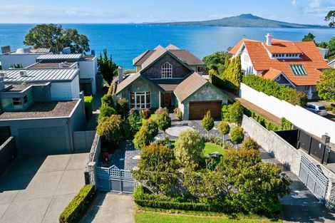 Photo of property in 1b Clifton Road, Hauraki, Auckland, 0622