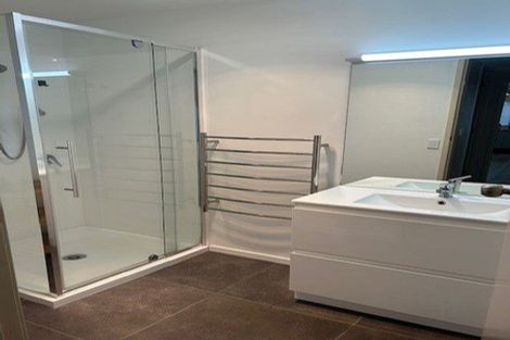 Photo of property in 14a Newington Road, Henderson, Auckland, 0612