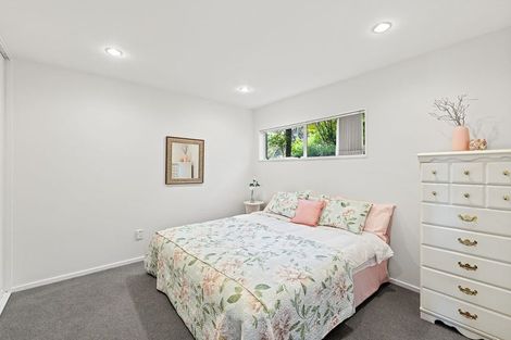 Photo of property in 11 Uldale Place, Westmorland, Christchurch, 8025