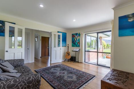 Photo of property in 99 Chestnut Lane, Pirongia, 3802