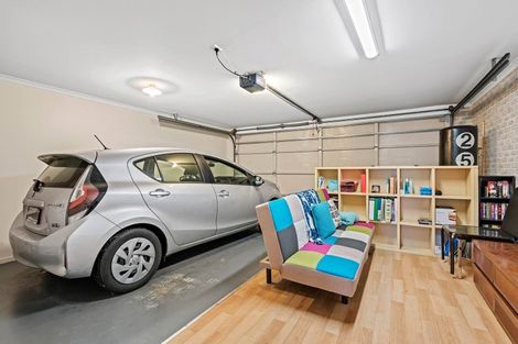 Photo of property in 42 Figaro Crescent, Takanini, 2112