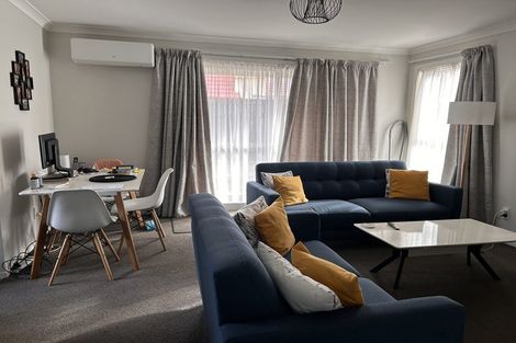 Photo of property in 1/21 Bloomfield Terrace, Hutt Central, Lower Hutt, 5010