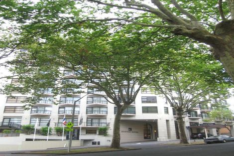 Photo of property in The Duxton Hotel Apartments, 10e/100 Greys Avenue, Auckland Central, Auckland, 1010