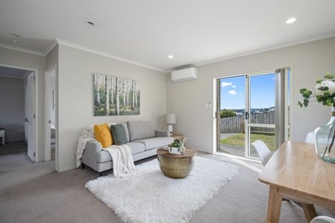 Photo of property in 29 Keri Vista Rise, Papakura, 2110