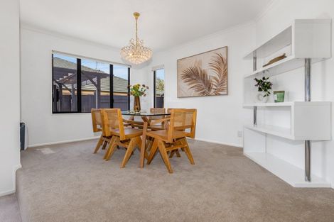 Photo of property in 6 Mariners Way, Whitby, Porirua, 5024